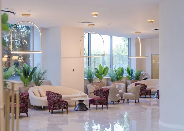 Ramada By Wyndham Bucharest Otopeni Airport
